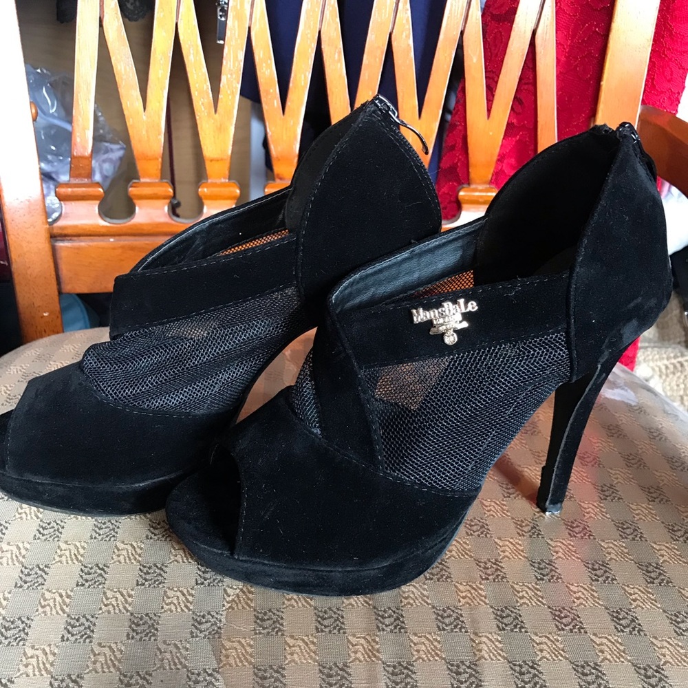 Weiyali Heels- black velvet